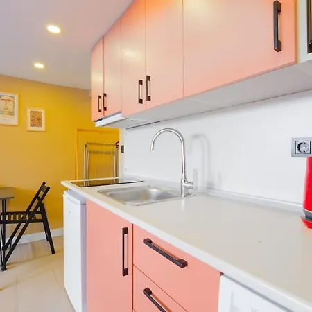 شقة The Perfect Duplex 4br W 4ba In Historic Yedikule *