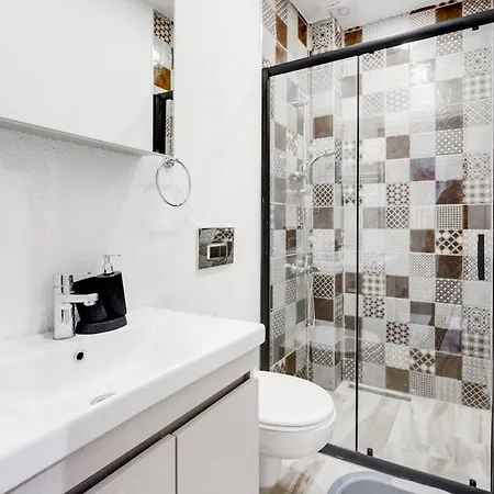 شقة The Perfect Duplex 4br W 4ba In Historic Yedikule *