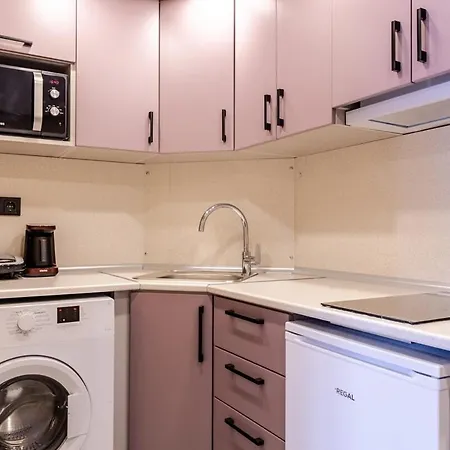 شقة The Perfect Duplex 4br W 4ba In Historic Yedikule اسطنبول