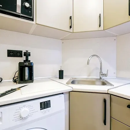 The Perfect Duplex 4br W 4ba In Historic Yedikule شقة