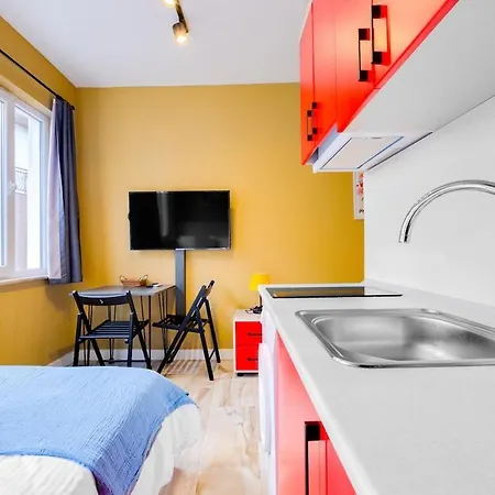 شقة The Perfect Duplex 4br W 4ba In Historic Yedikule *