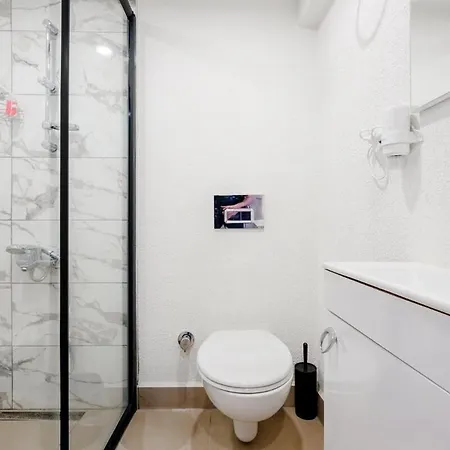 The Perfect Duplex 4br W 4ba In Historic Yedikule *